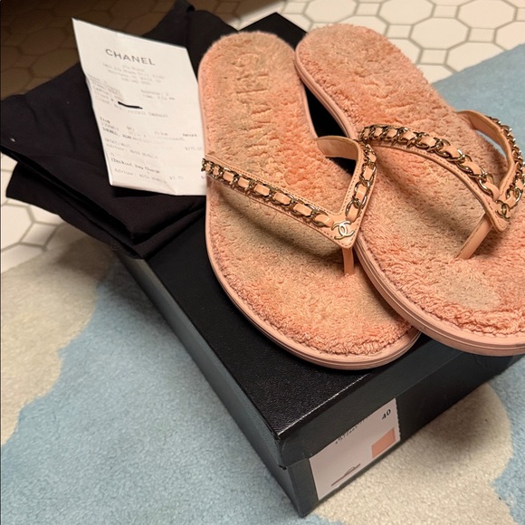 Chanel Light Pink Terry Cloth Chain CC Thong Slippers 40 - Picture 6 of 8